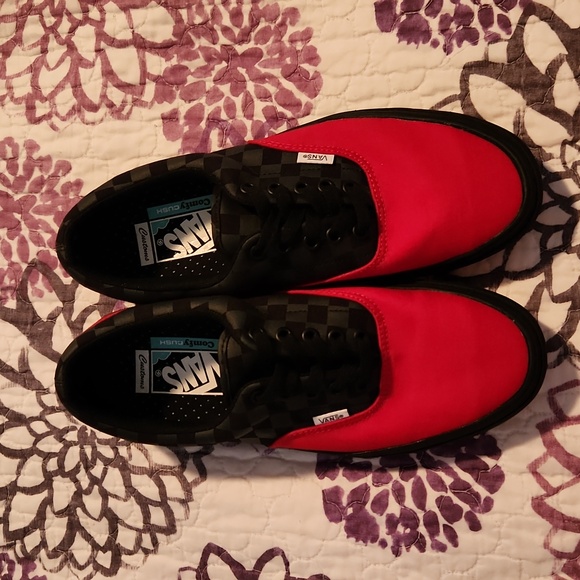 New Custom Vans - Picture 1 of 5